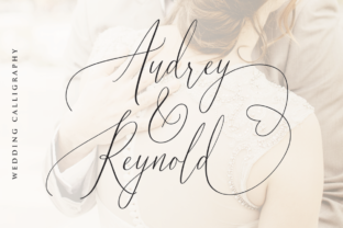 Audrey Reynold: A Romantic Script Font for Branding